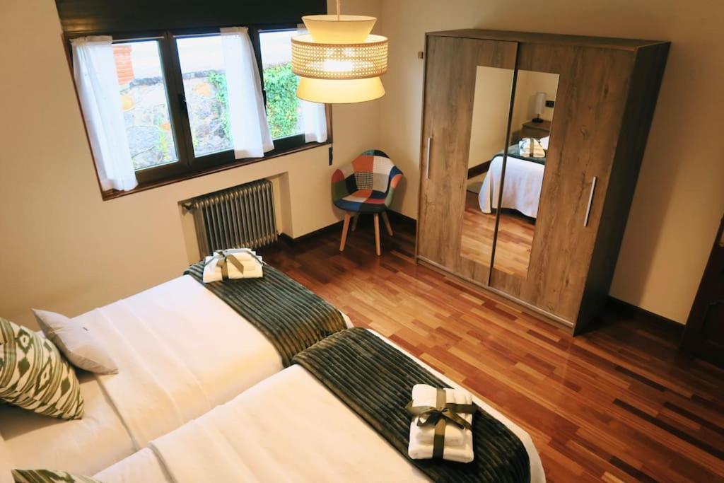 La Casona De La Carbayeda Villa Oviedo Eksteriør billede