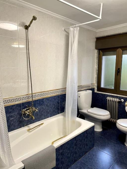 La Casona De La Carbayeda Villa Oviedo Eksteriør billede
