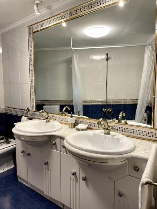 La Casona De La Carbayeda Villa Oviedo Eksteriør billede